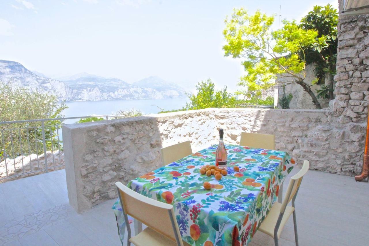 Ca De L'Angelon Brenzone sul Garda Exterior foto
