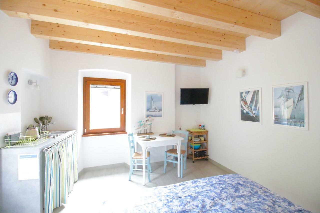 Ca De L'Angelon Brenzone sul Garda Exterior foto